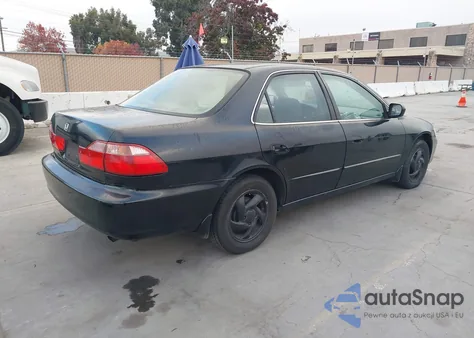 2000 Honda Accord 2.3 Lx из США, поврежденный, VIN JHMCG5647YC027155